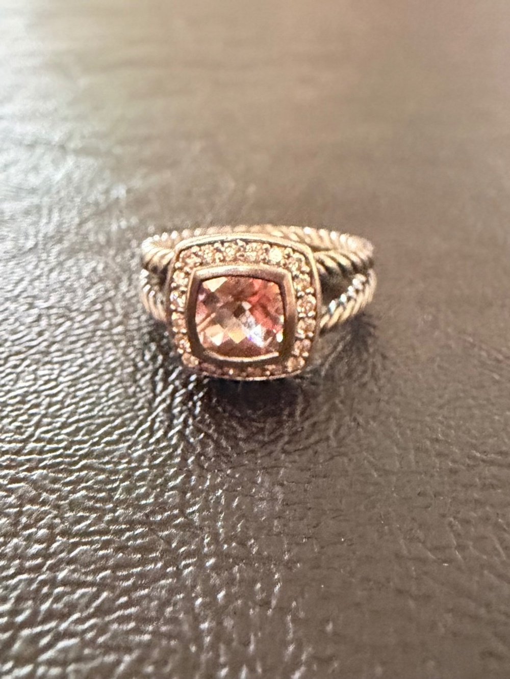 Pre owned authentic David Yurman Albion split shank ring